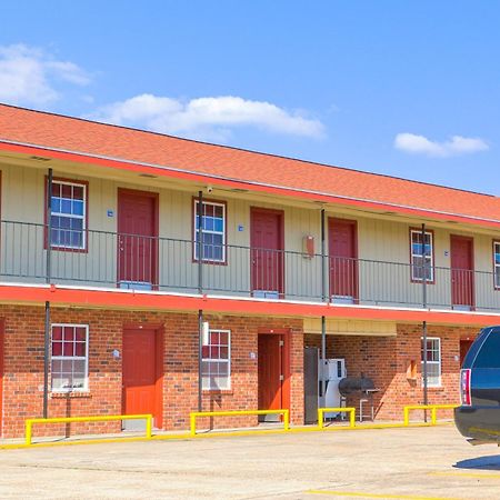 Economy Inn By Oyo Lockport Near Houma Exterior photo